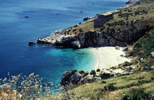 IT_Sicily_De_San_Vito_lo_Capo_Zingaro-NatSchGeb.jpg
