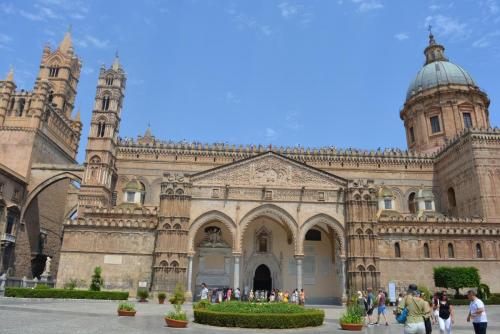 Кафедральный собор 1185г..JPG