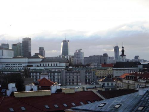 Вид с колокольни костела Святой Анны 9.JPG