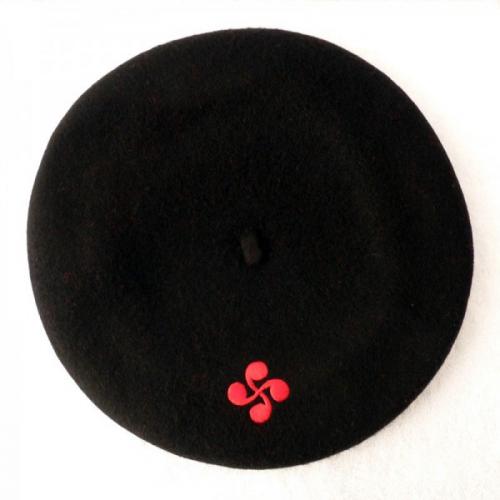 beret basque noir.jpg