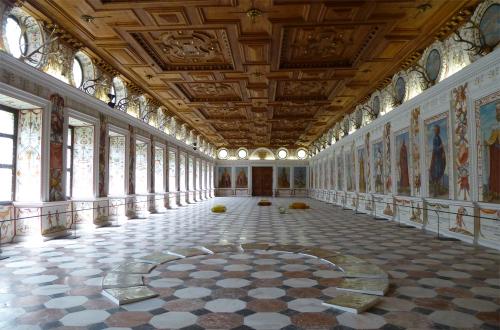 В замке Амбрас.jpg