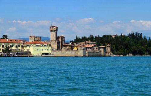 DSC06787озеро Гарда, Италия.JPG