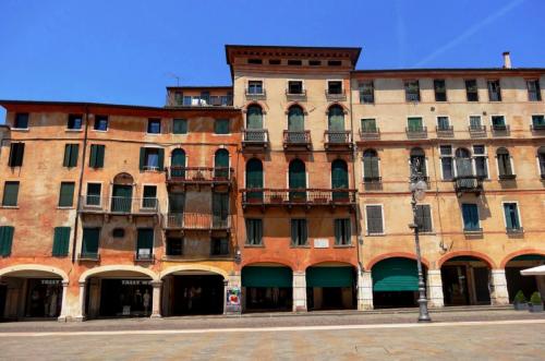 DSC07049площадь Свободы.JPG