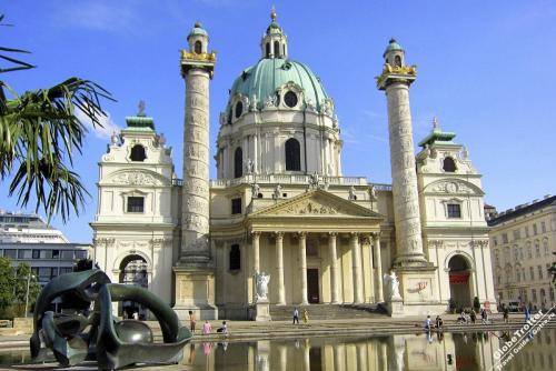 Wien-Karlskirche.jpg