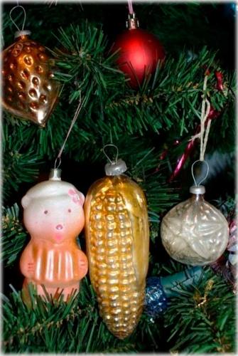 Игрушки на елке.jpg
