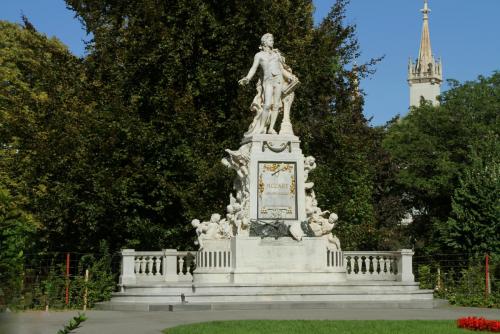 17.09.0306а. Моцарт..jpg