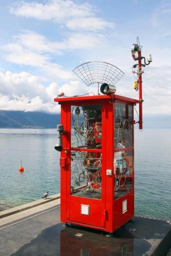 17.09.4524а. Набережная Монтрё - арт-галерея под открытым небом..jpg