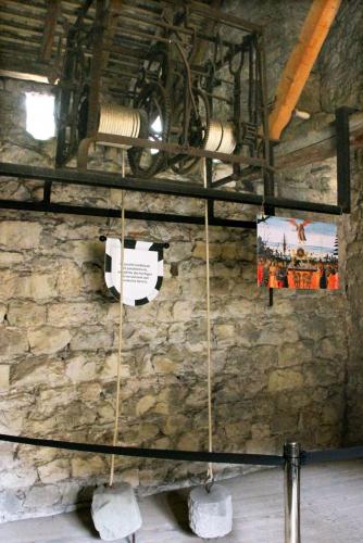 17.09.4436а. Механизм башенных часов..jpg