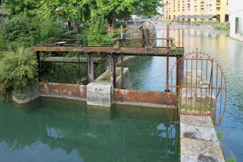 17.09.5454а. Система регулирования водостока реки..jpg