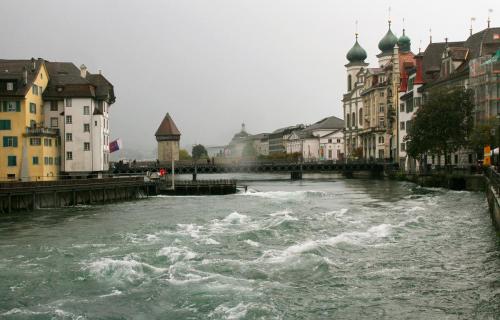 17.09.3110а. Река Лиммат в Люцерне..jpg