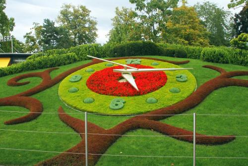 17.09.5064а. Цветочные часы. Женева..jpg