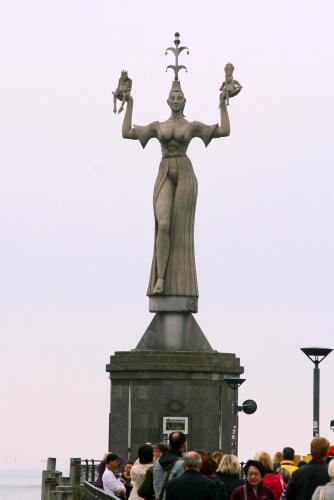 17.09.8089а. Констанц. Империя - юная куртизанка..jpg