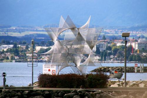 17.09.4957а. Вход в порт Лозанны..jpg