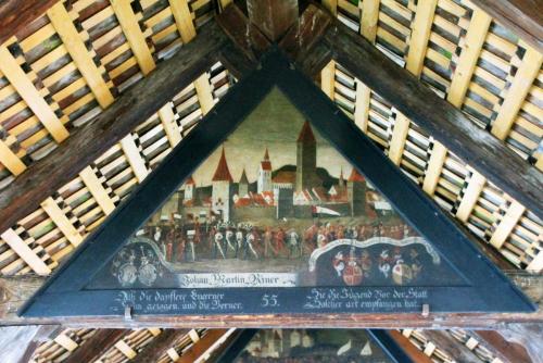 17.09.3020а. История города в картинках на фронтонах моста Капельбрюкке..jpg