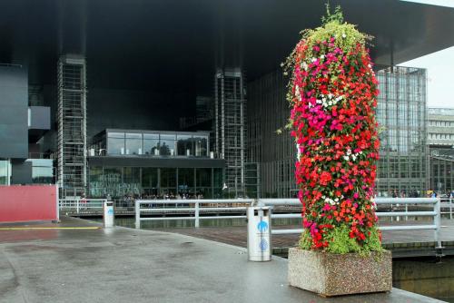 17.09.3150а. Дворец конгрессов и концертная площадка. Люцерн..jpg