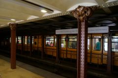 2064.Будапешт.ст М Опера (Opera metróállomás)