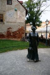 2980.Загреб.Памятник Марии Юрич Загорке (Spomenik Marije Jurić Zagorke)