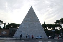 0179.Рим.Пирамида Цестия
