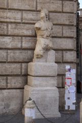 0796.Рим.Статуя Пасквино