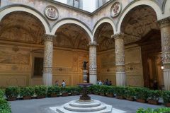 1258.Флоренция.Палаццо Веккьо («Старый дворец»).Внутренний двор.jpg