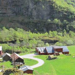 Вид на колоритные деревушки района Согнефьорда