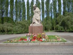 Мемориал в Трептов парке, Берлин
