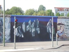 Берлинская стена (продолжение)   копия