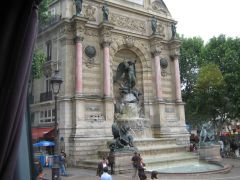 Париж, фонтан