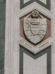 Флоренция, герб Павла Демидова на стенах Собора
