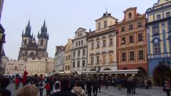 Прага. Изящные дома на Староместской площади и Костел Девы Марии перед Тыном.