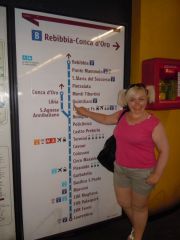 В римском метро мы поедем  - сюда!)